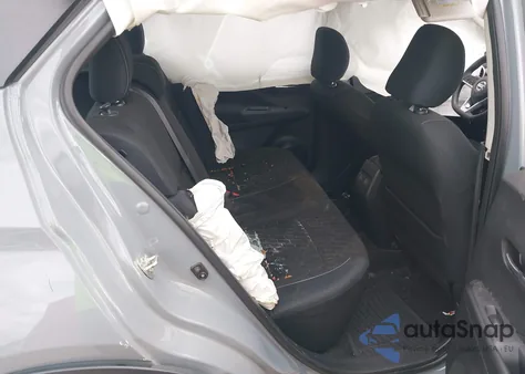 2021 Nissan Kicks Sv Xtronic Cvt z USA, uszkodzony, nr VIN 3N1CP5CV3ML467406